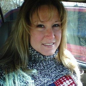 Meet your Posher, Connie